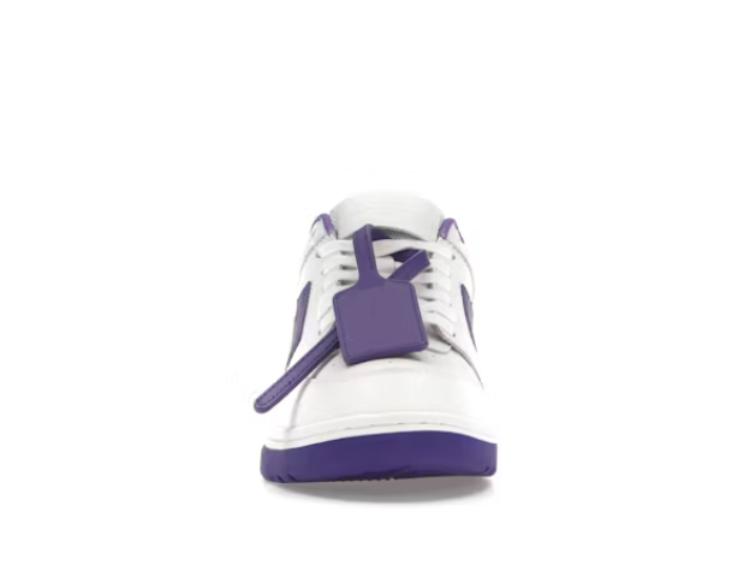 Sneaker off Purple